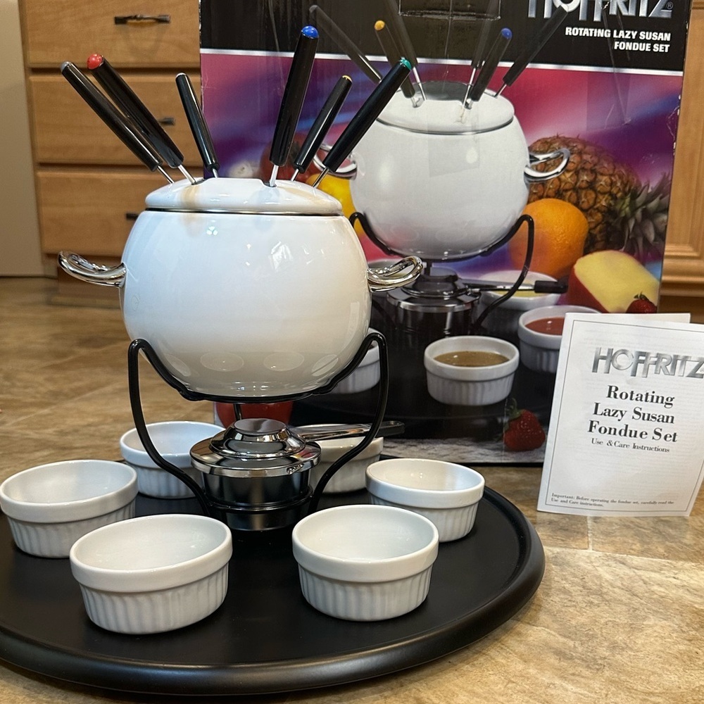 Hoffritz Rotating Lazy Susan Fondue Set 16 Piece Stainless Steel White Black